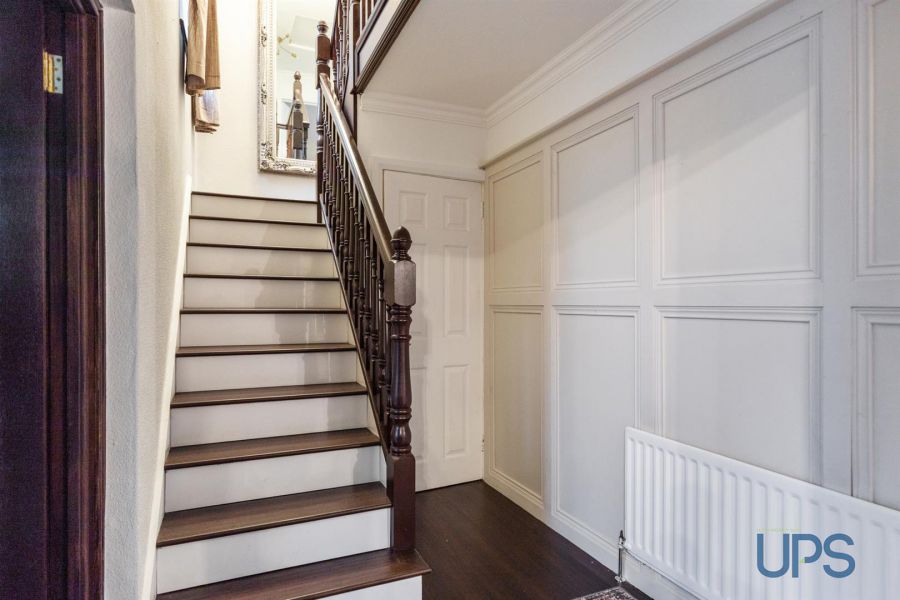 59 Abbeydale Crescent