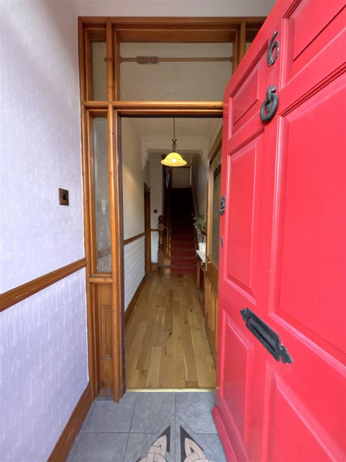 6 Tokio Gardens