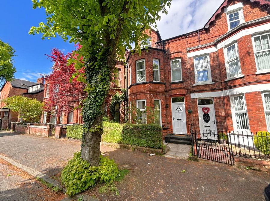8 Linden Gardens