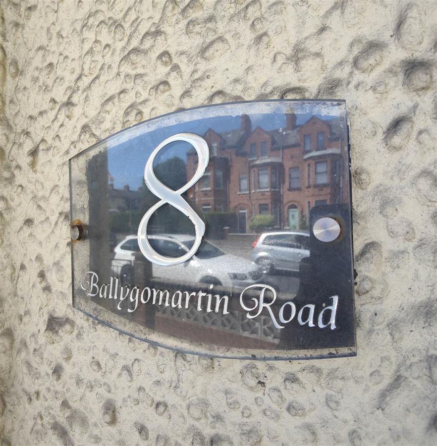 8 Ballygomartin Road