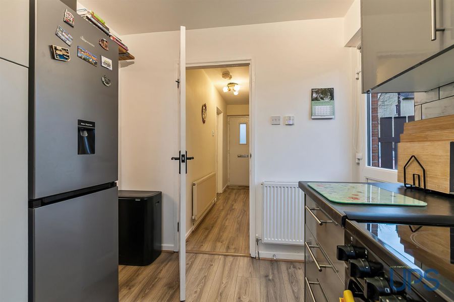 13 Silverstream Crescent