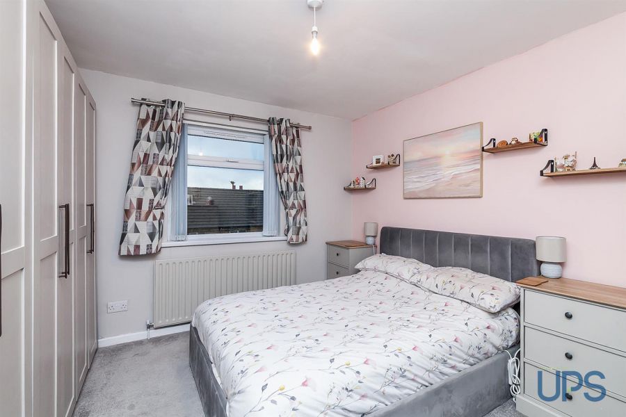 13 Silverstream Crescent