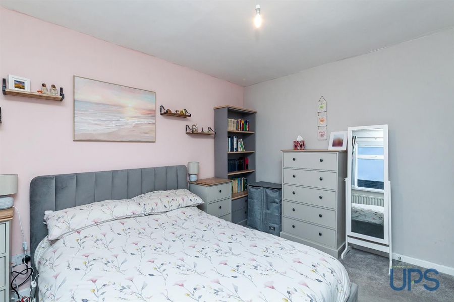 13 Silverstream Crescent