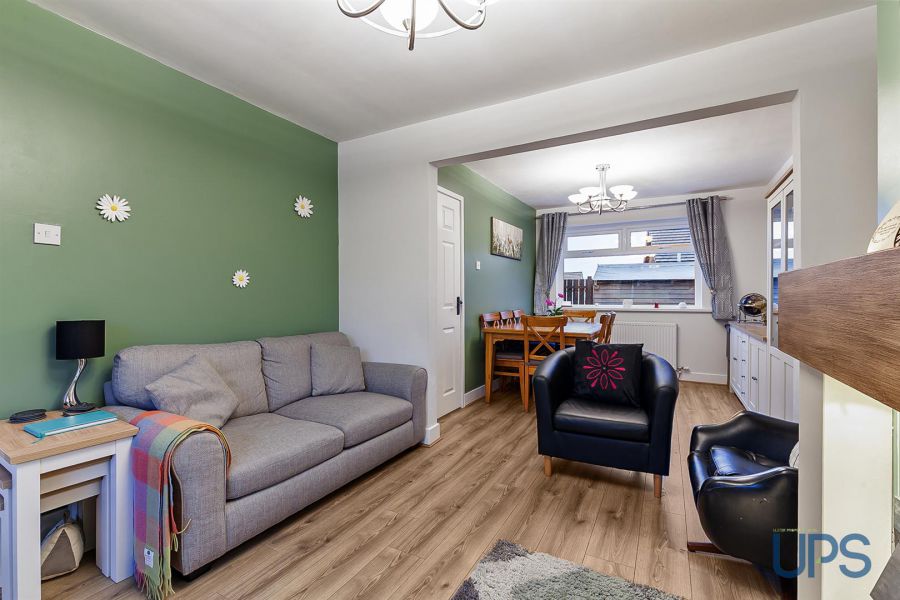 13 Silverstream Crescent