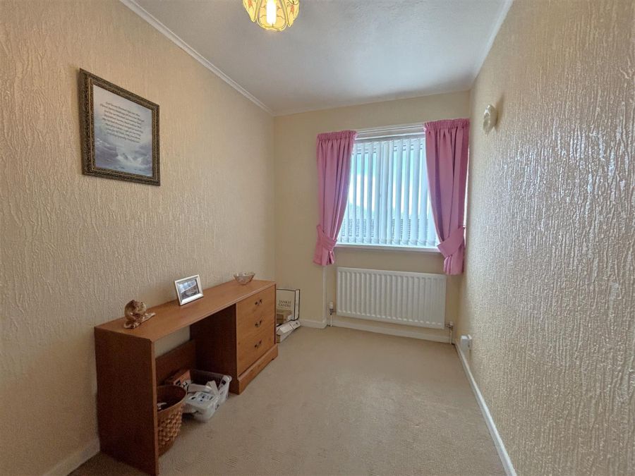 14 Sunningdale Green