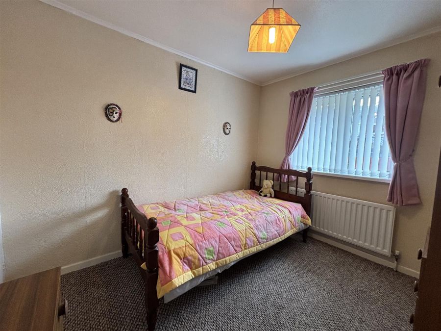 14 Sunningdale Green