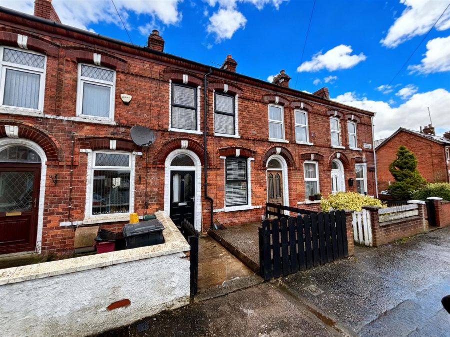 65 Fortwilliam Parade