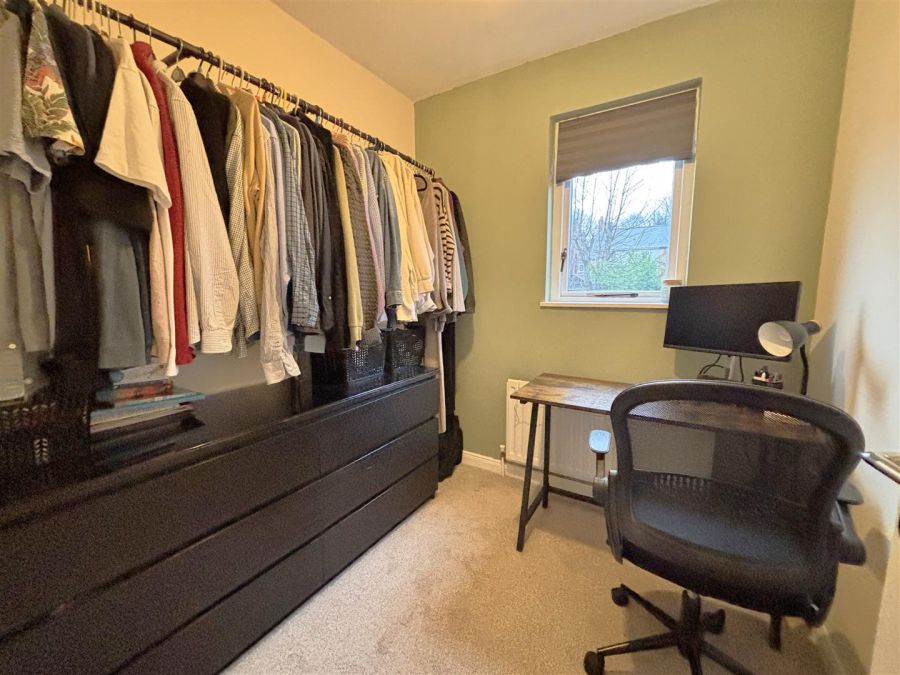 65 Fortwilliam Parade