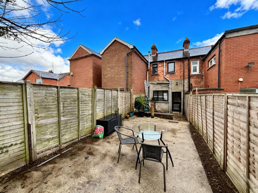 65 Fortwilliam Parade