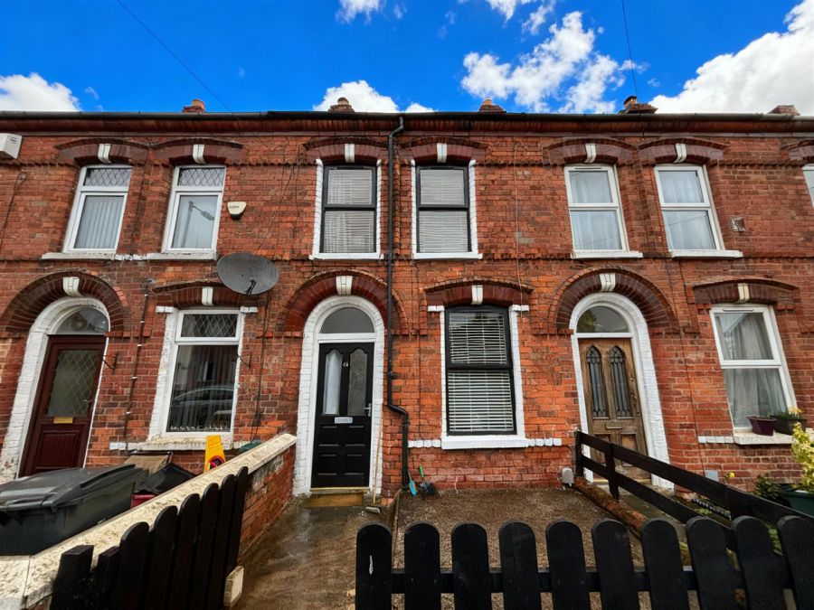 65 Fortwilliam Parade