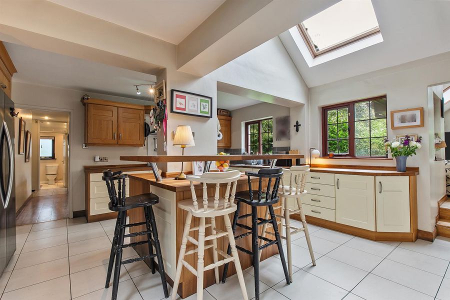 Chestnut Lodge, 98 Somerton Road