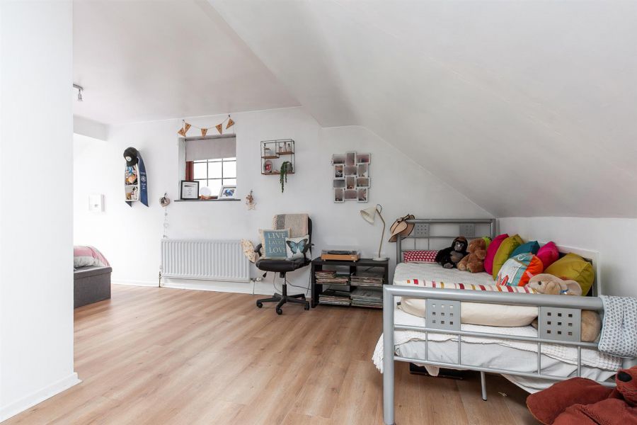 Chestnut Lodge, 98 Somerton Road