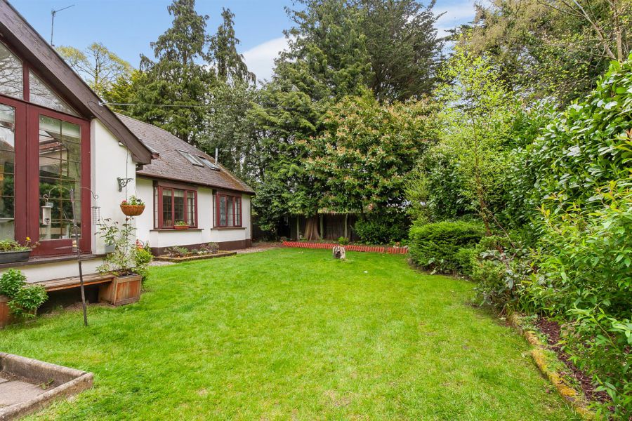 Chestnut Lodge, 98 Somerton Road
