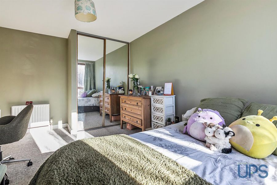 203 Alexandra Park Avenue