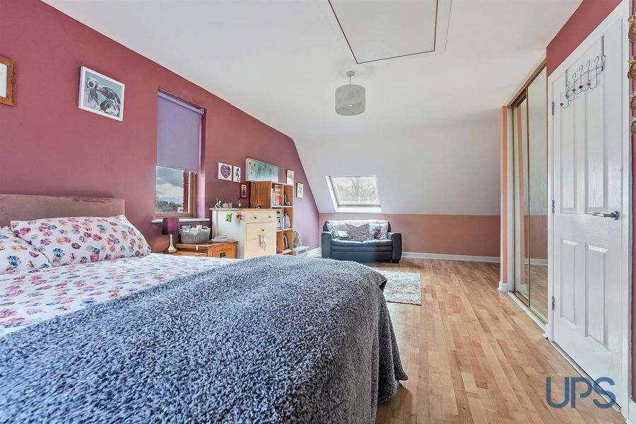 203 Alexandra Park Avenue