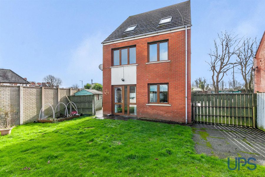 203 Alexandra Park Avenue