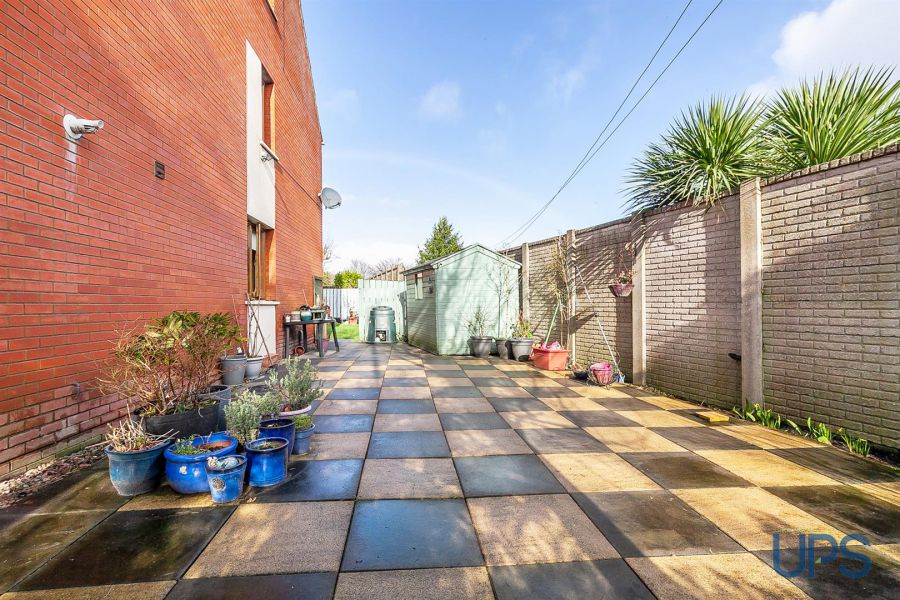 203 Alexandra Park Avenue