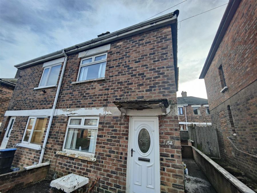 32 Dhu Varren Crescent