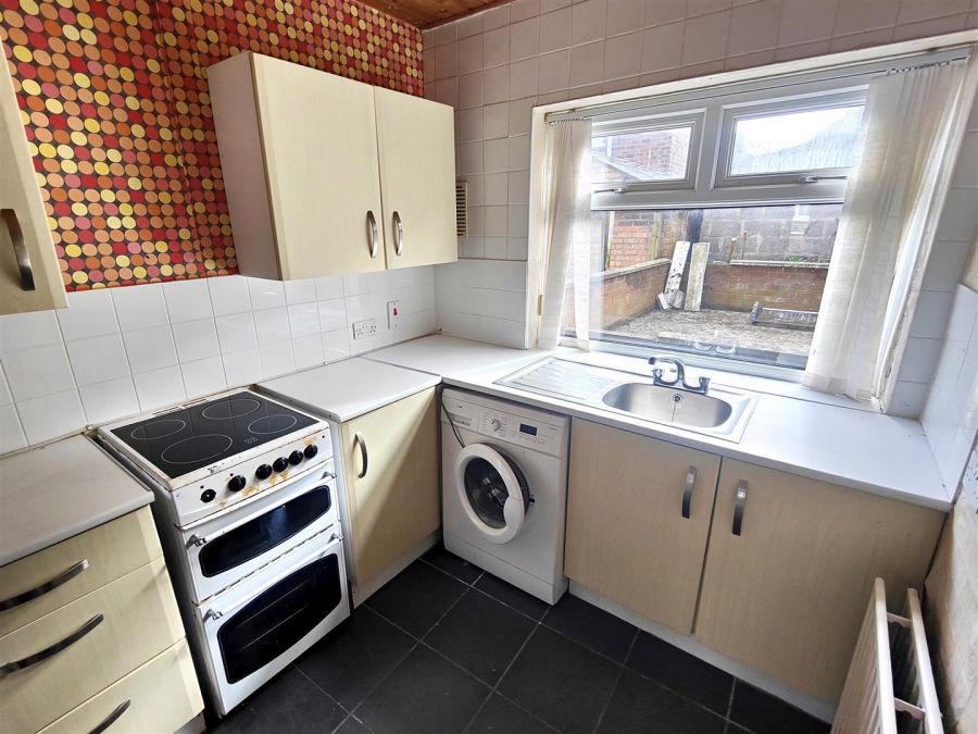 32 Dhu Varren Crescent