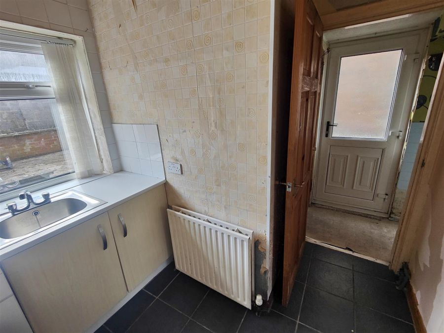 32 Dhu Varren Crescent