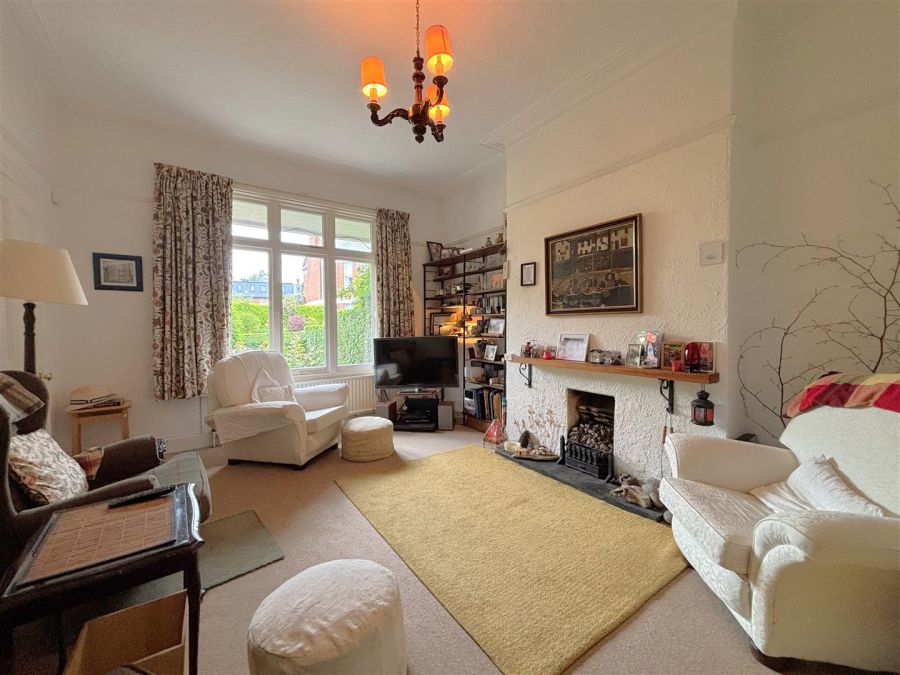 1 Ashley Gardens
