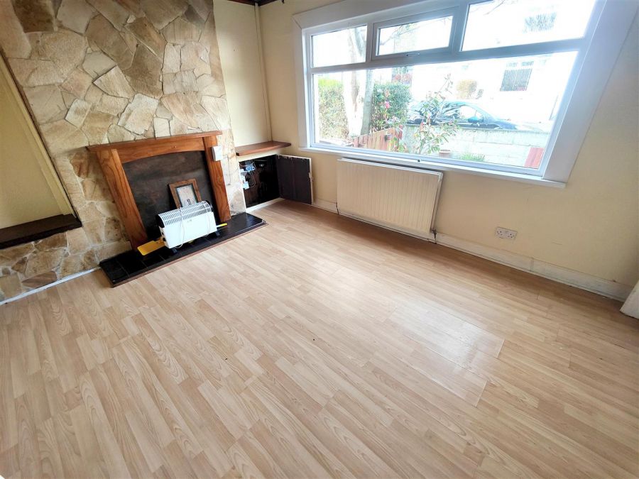 15 Fortwilliam Crescent