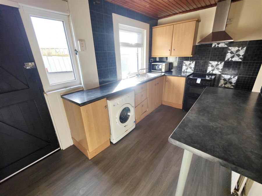 15 Fortwilliam Crescent