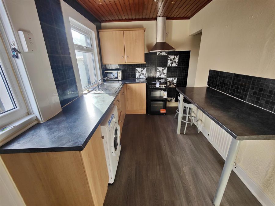 15 Fortwilliam Crescent