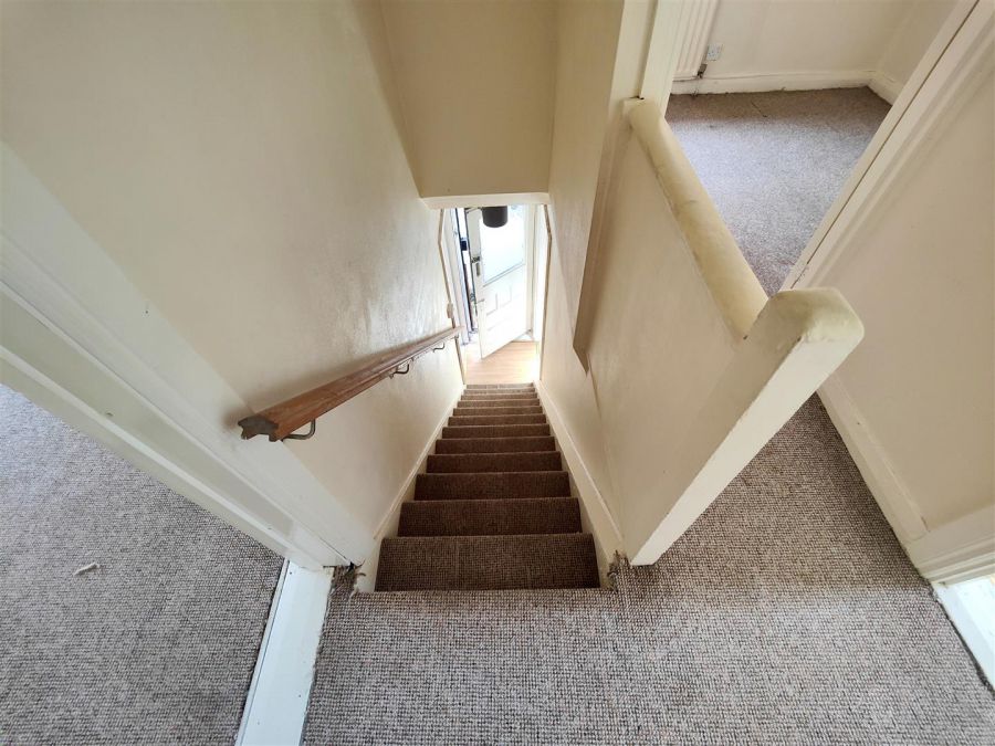 15 Fortwilliam Crescent