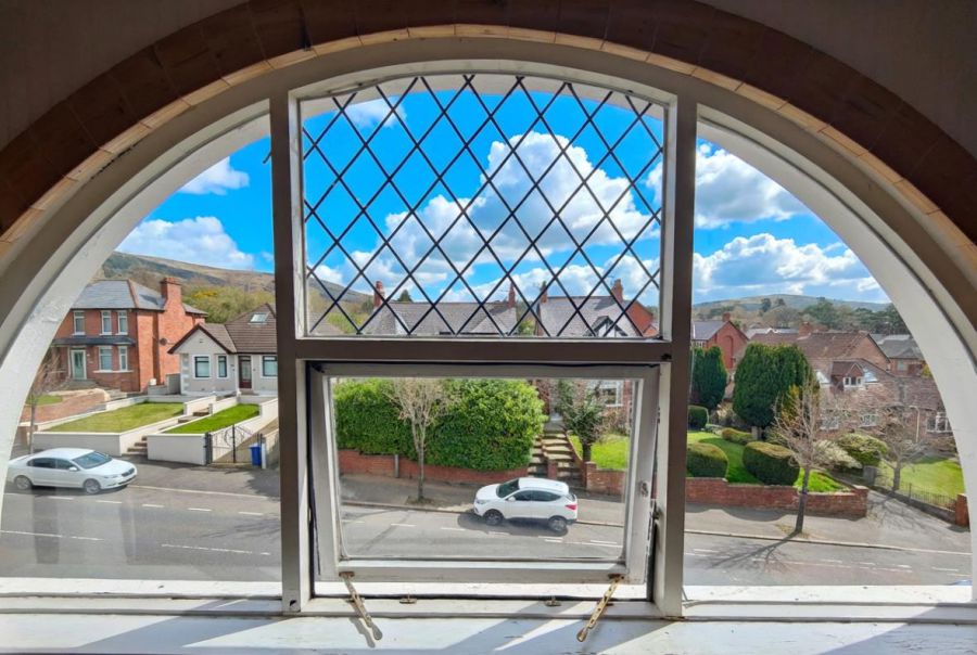 162 Ballygomartin Road