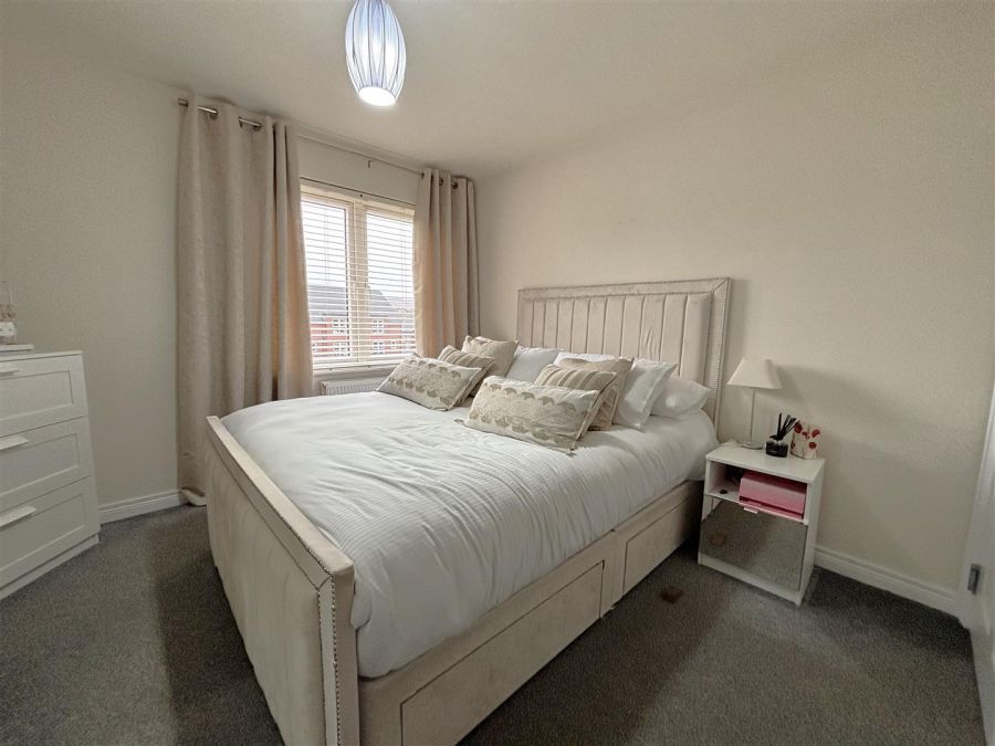 Apt 5, 11 Mill Valley Gardens