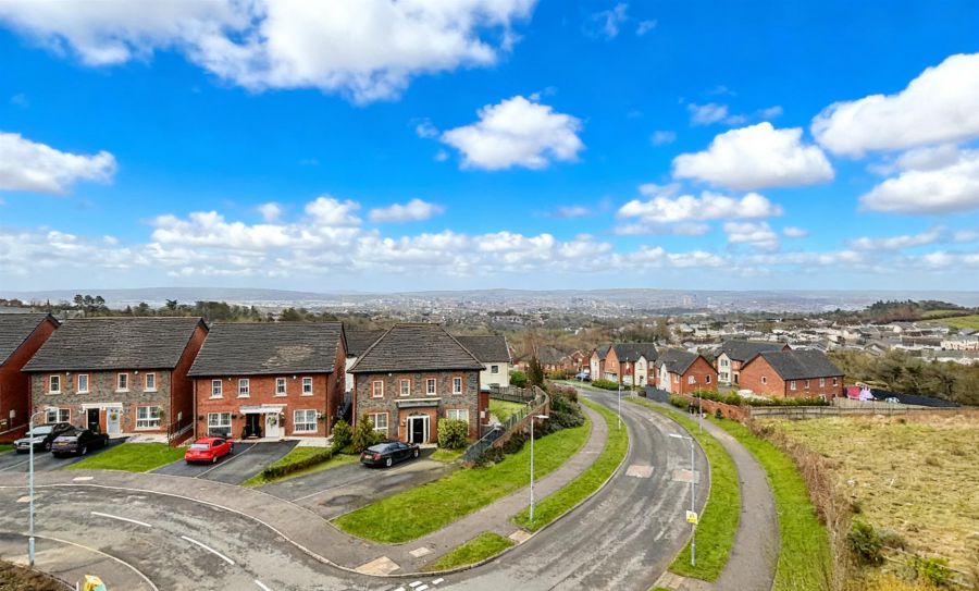 Apt 5, 11 Mill Valley Gardens