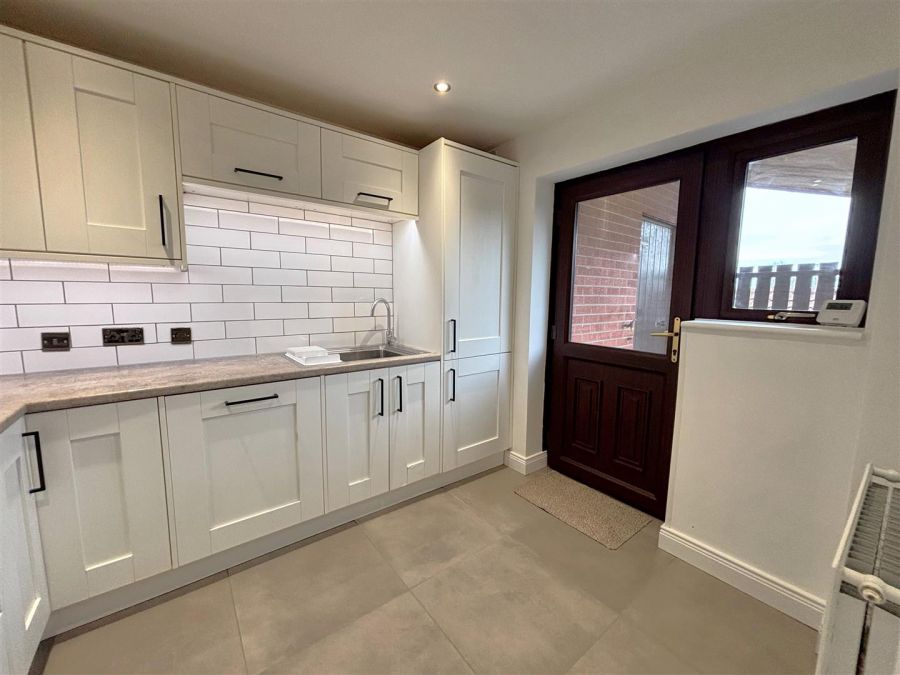 Flat 14, 87 West Circular Road