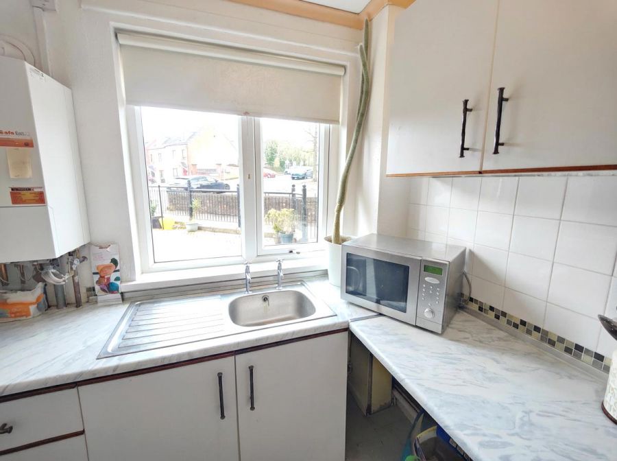 53C Sunningdale Gardens