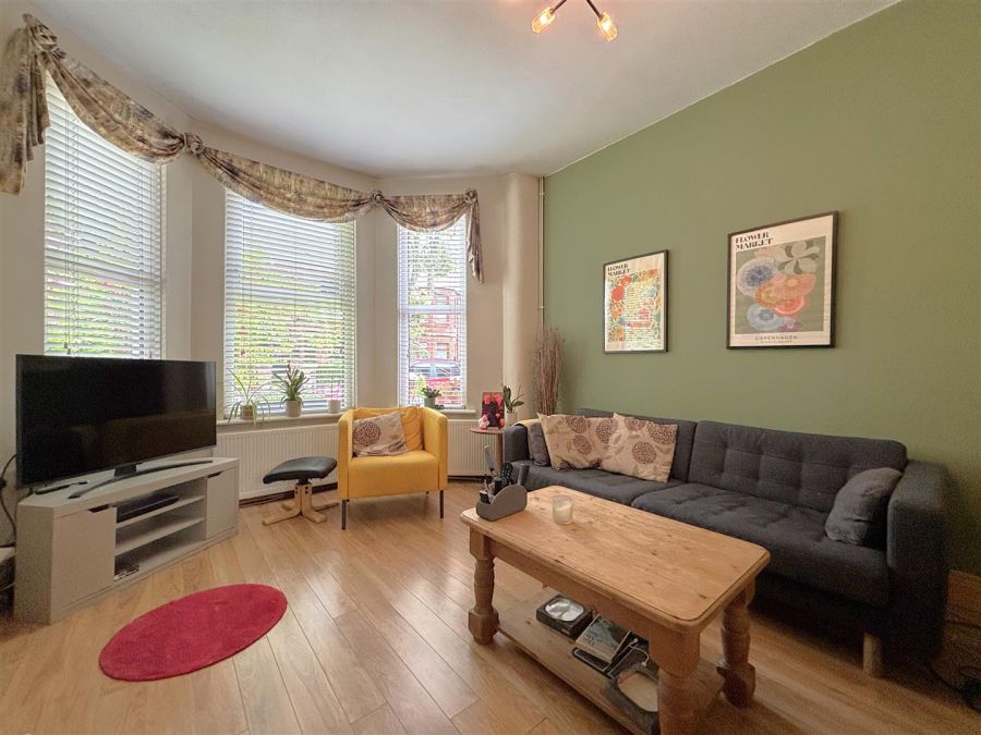 14 Linden Gardens