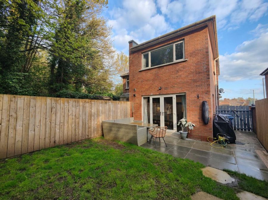 175 Fortwilliam Park