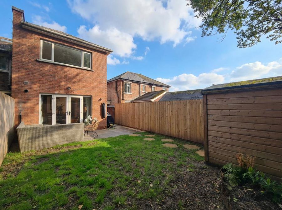 175 Fortwilliam Park