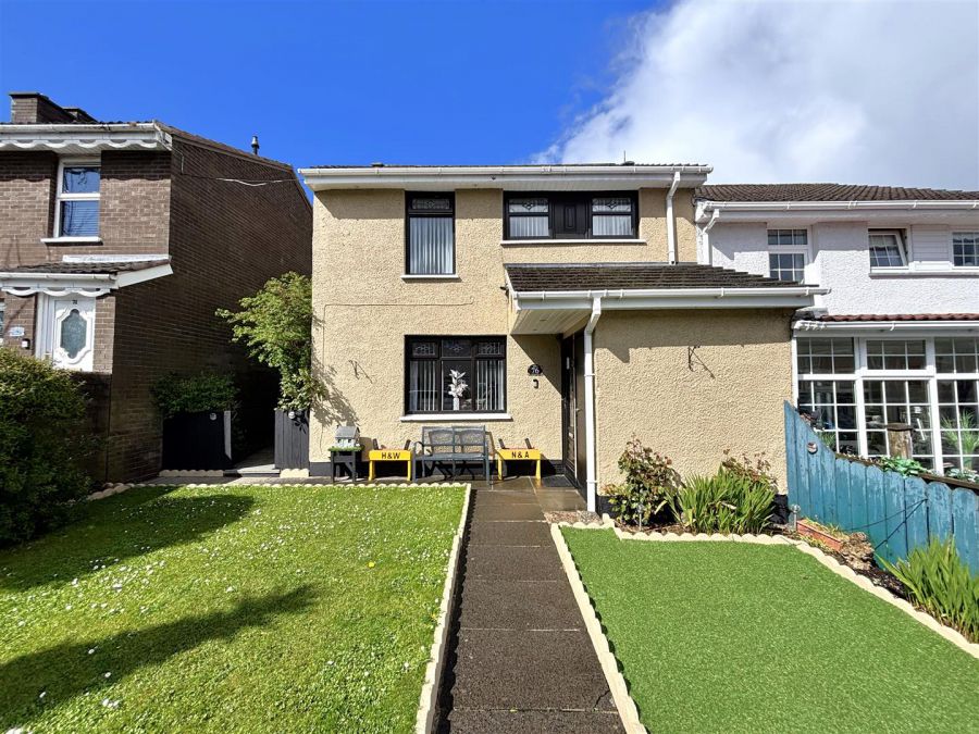 76 Farringdon Gardens