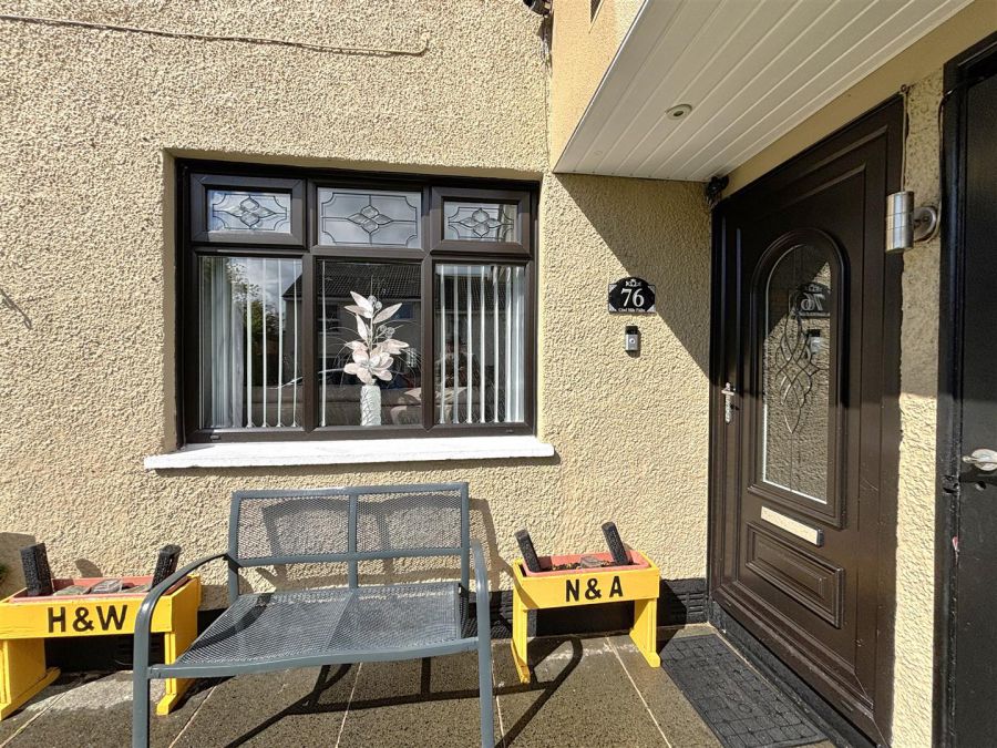 76 Farringdon Gardens