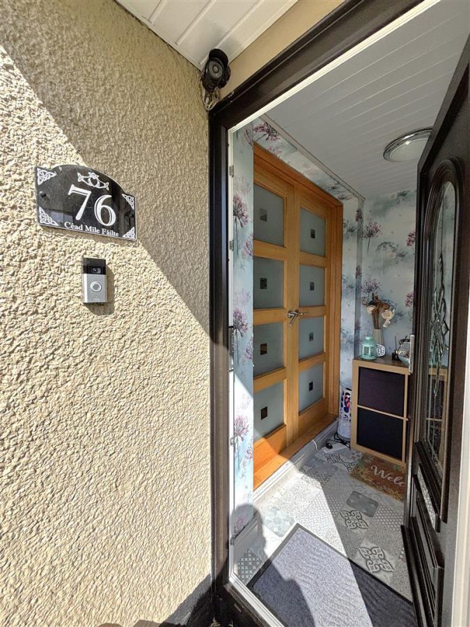 76 Farringdon Gardens