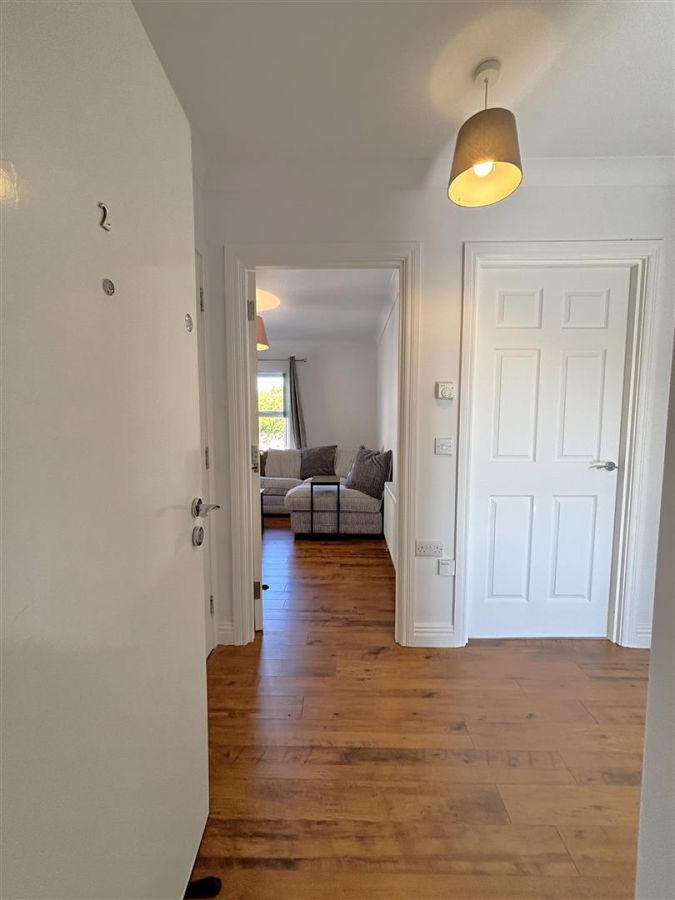 Apt 2, 10 Highgrove Meadows