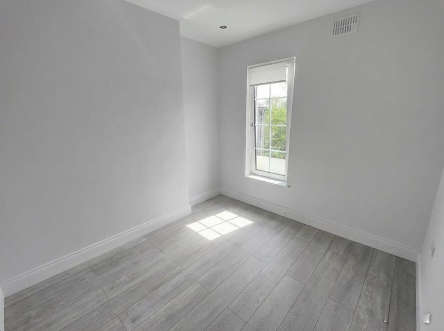 36 Ballygomartin Road