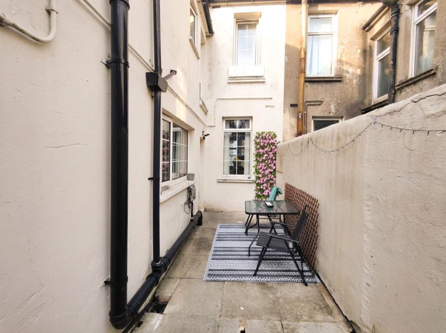 36 Ballygomartin Road