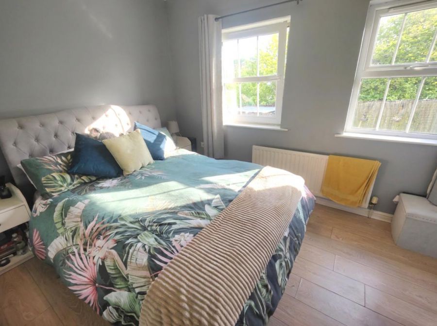 5 Mill Valley Court