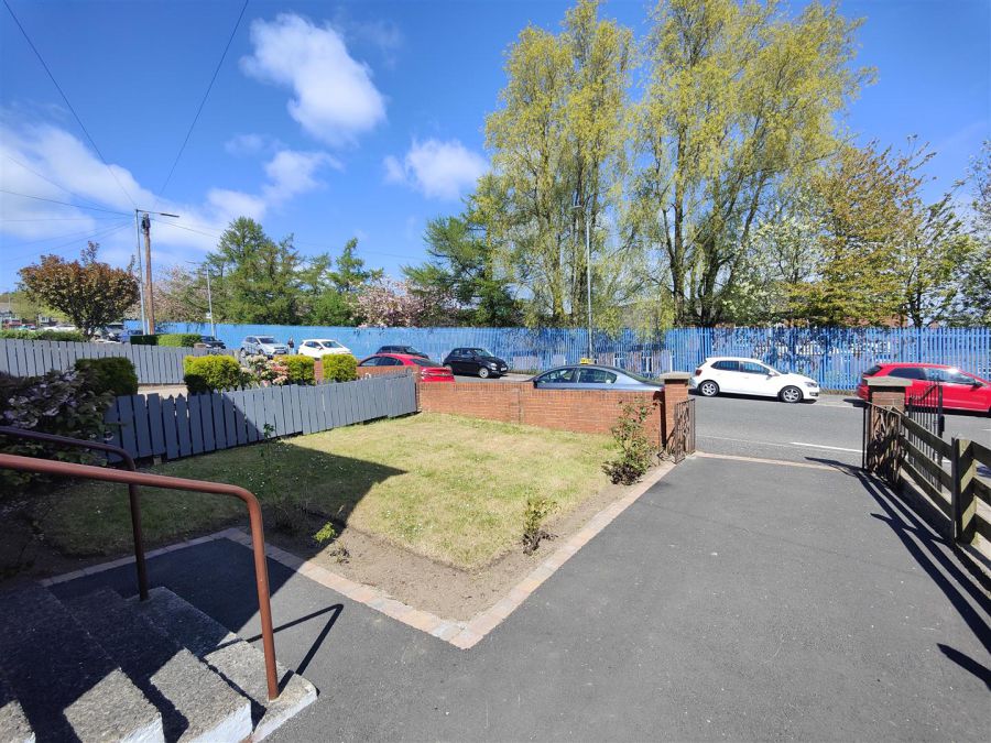 30 Bilston Road