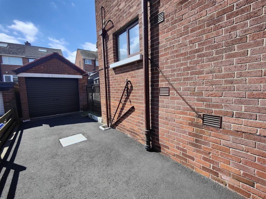 30 Bilston Road