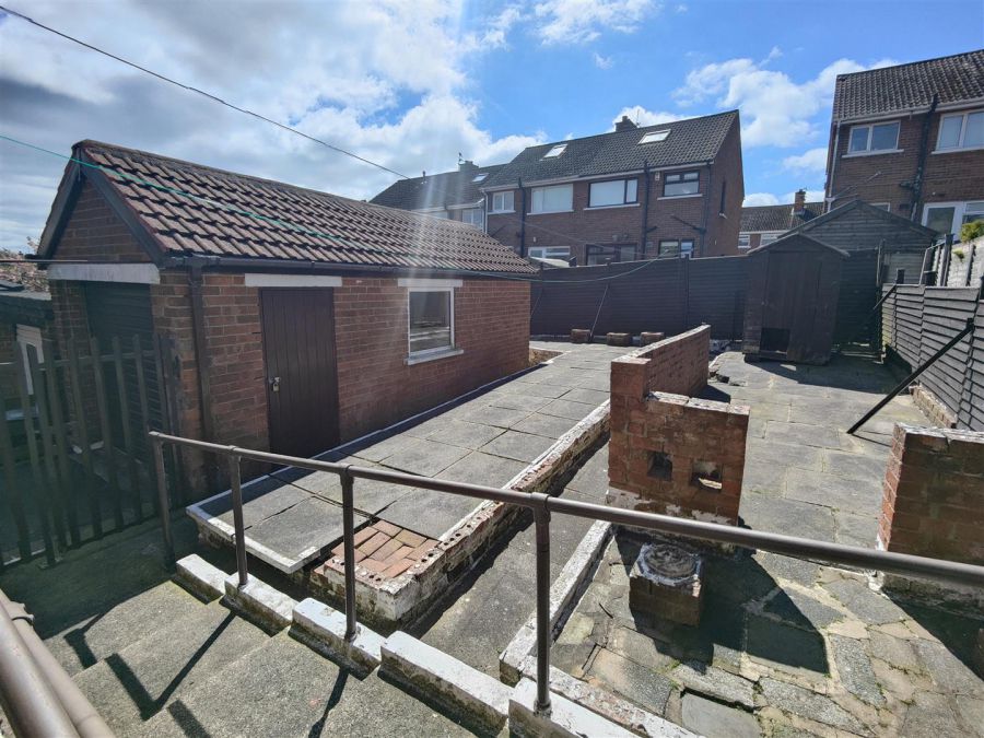 30 Bilston Road
