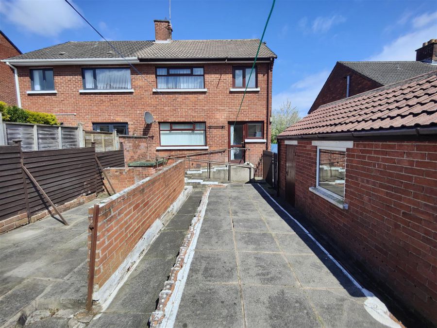 30 Bilston Road