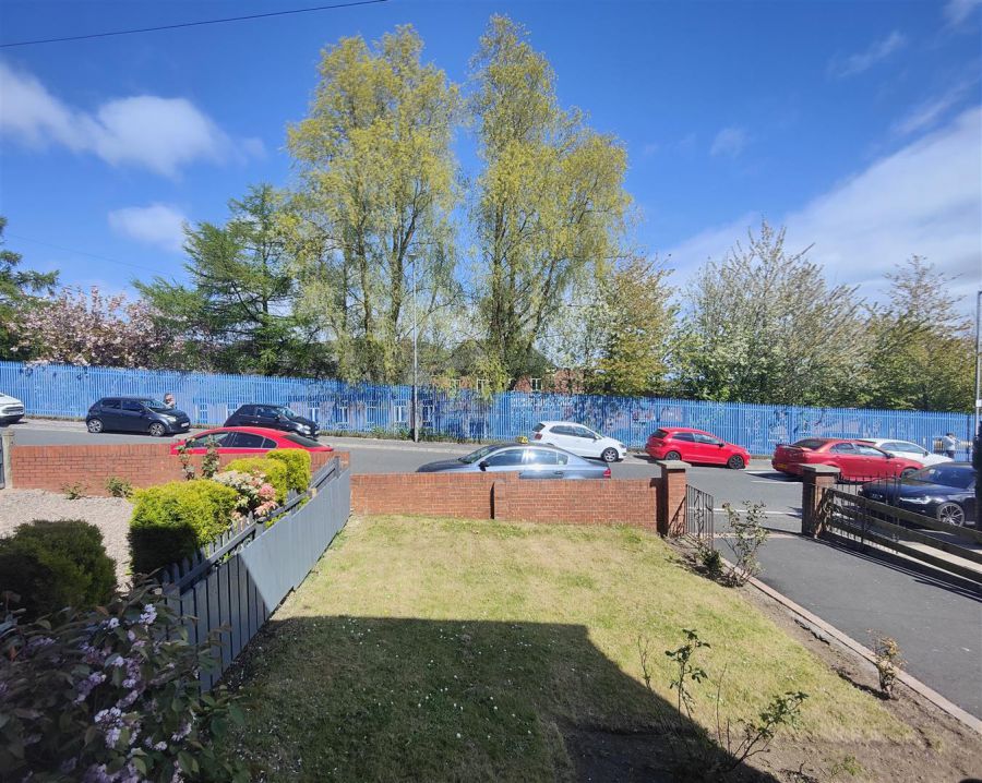 30 Bilston Road