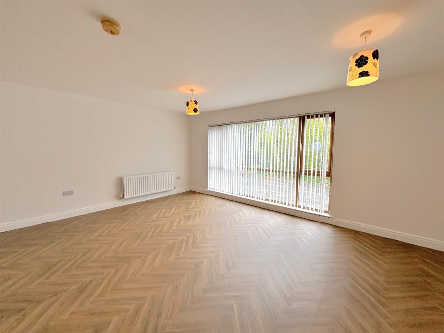 18 Altnagarron Mews